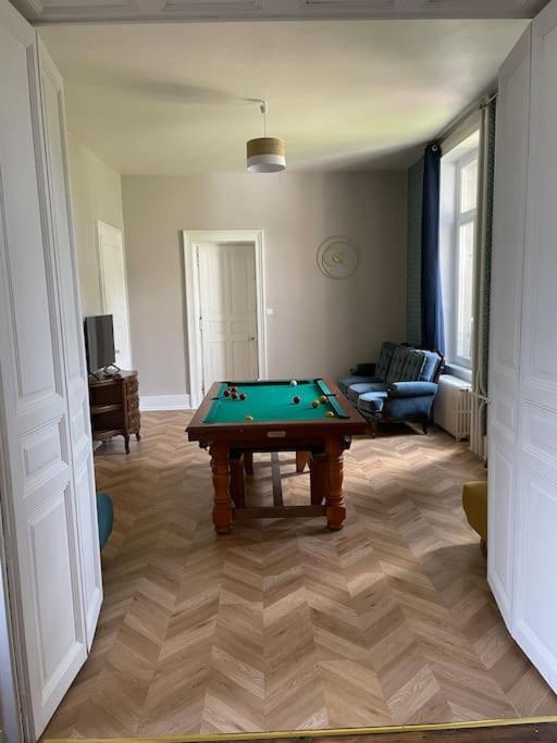 Appartement De Caractere Mirecourt エクステリア 写真