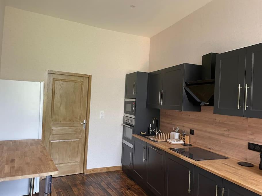 Appartement De Caractere Mirecourt エクステリア 写真